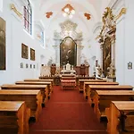 Hotel Gino Park Palace - Kastiel Orlove Povazska Bystrica