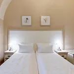Hotel Gino Park Palace - Kastiel Orlove Povazska Bystrica