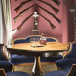 Gino Park Palace - Kastiel Orlove Hotel Povazska Bystrica