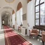 Gino Park Palace - Kastiel Orlove Hotel 4*