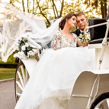 Gino Park Palace - Kastiel Orlove 4* Považská Bystrica