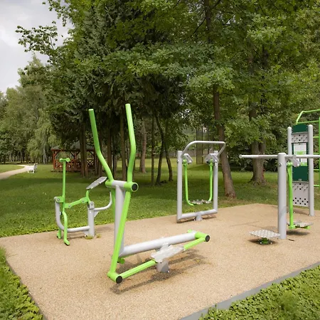 מלון Gino Park Palace - Kastiel Orlove