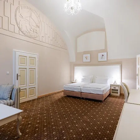 Hotel Gino Park Palace - Kastiel Orlove