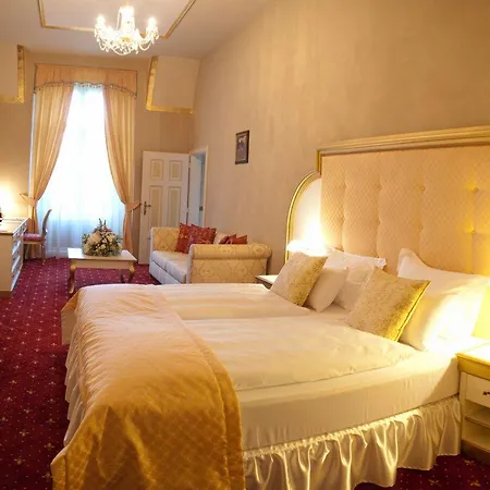 Gino Park Palace - Kaštieľ Orlové Hotel