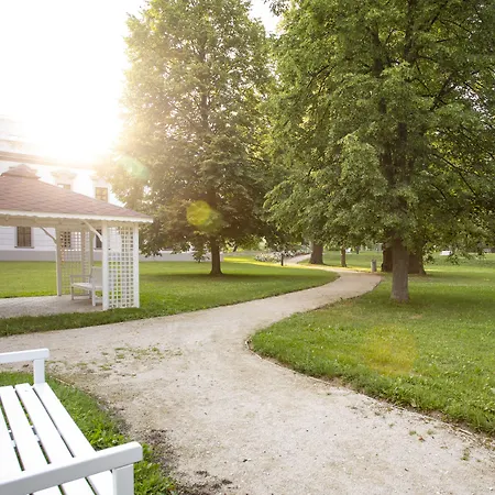 Gino Park Palace - Kastiel Orlove מלון 4*