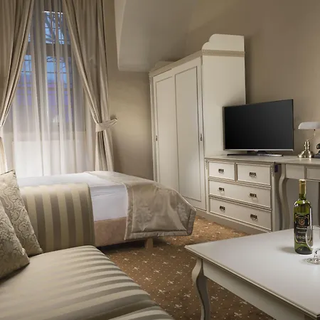Gino Park Palace - Kaštieľ Orlové 4* Považská Bystrica
