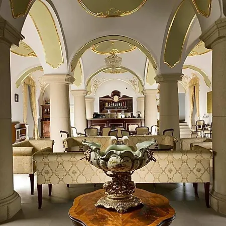 Gino Park Palace - Kastiel Orlove
