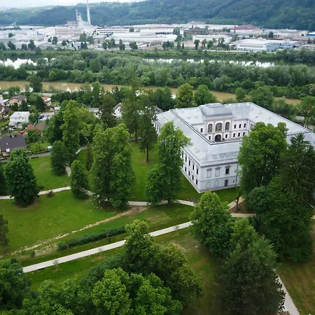 Hotel Gino Park Palace - Kaštieľ Orlové Považská Bystrica