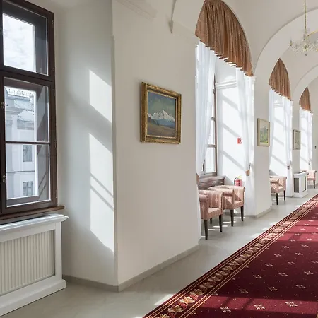 Gino Park Palace - Kaštieľ Orlové 4* Považská Bystrica